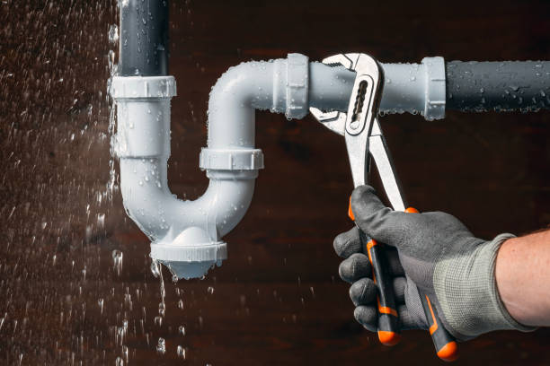 Professional Emergency Plumber technician working in Badin, NC